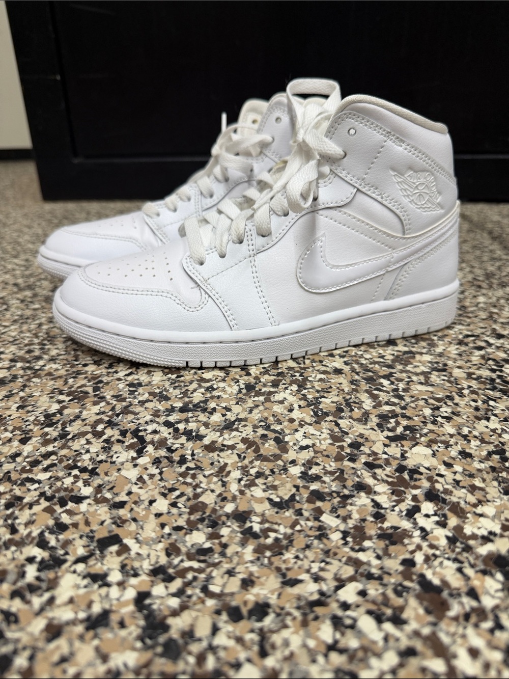 Nike Women’s Air Jordan 1 Mid - White